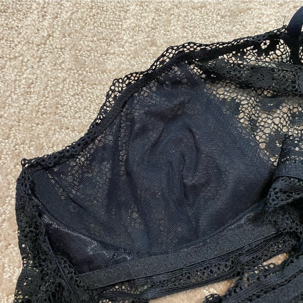 {Victoria's Secret} High Neck Halter Style Lace Bralette | Black ~ Medium - Picture 10 of 16